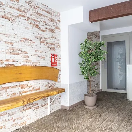 Guest house H30 Salces Self Check In Licencia Hbi01292