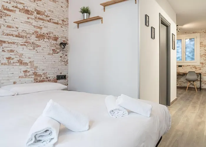 H30 Salces Self Check In Licencia Hbi01292 Більбао