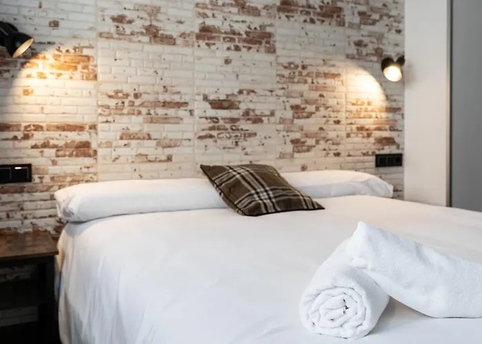 H30 Salces Self Check In Licencia Hbi01292 Гостьовий будинок Більбао