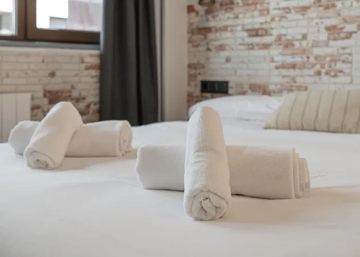 H30 Salces Self Check In Licencia Hbi01292 Більбао