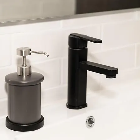 H30 Salces Self Check In Licencia Hbi01292 Bilbao