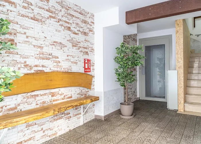 بيت ضيافة H30 Salces Self Check In Licencia Hbi01292