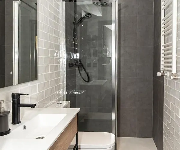 بيت ضيافة H30 Salces Self Check In Licencia Hbi01292 بلباو